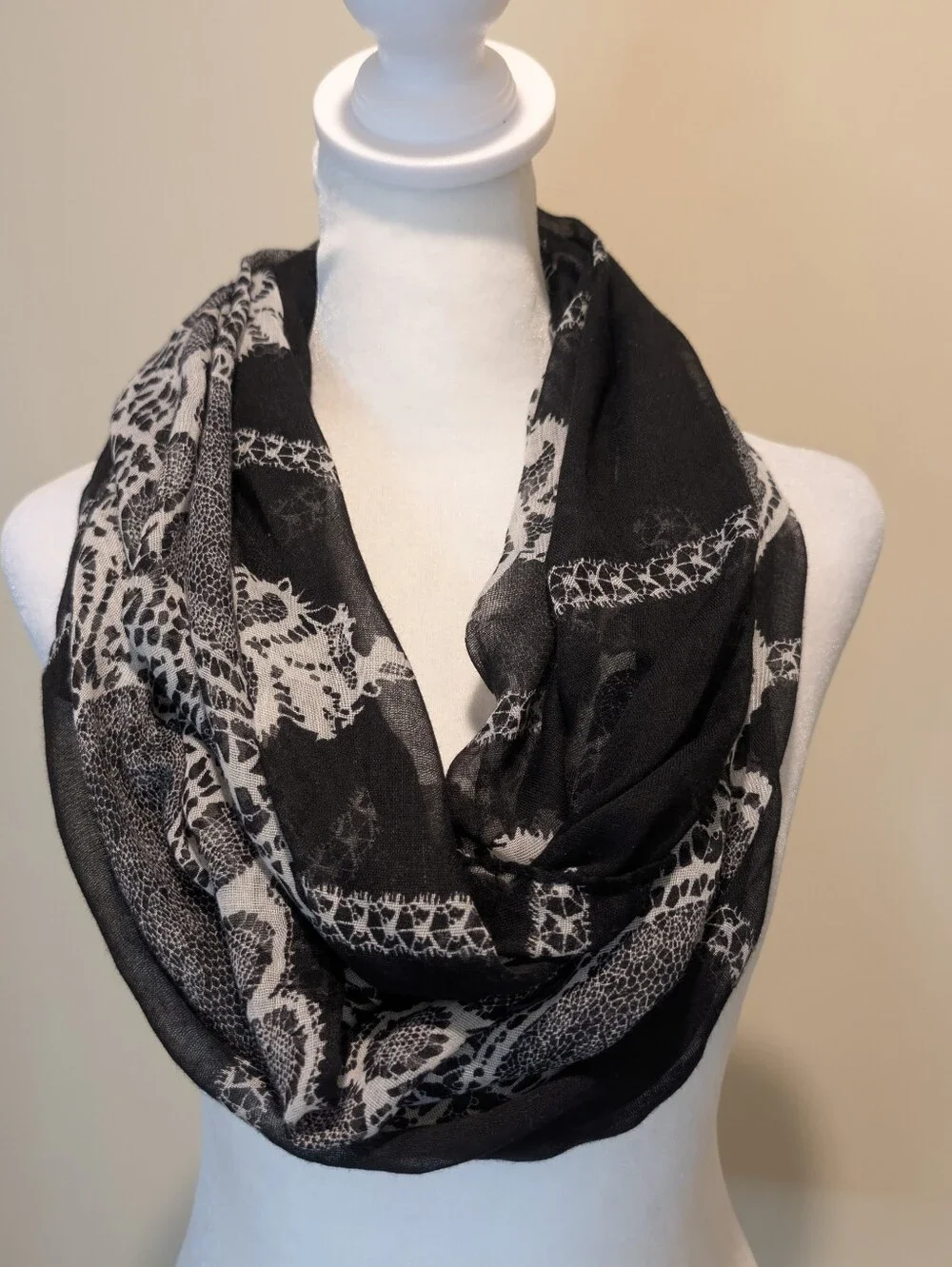 Black and White Lightweight Infinity Scarf with Ornate Lace Print